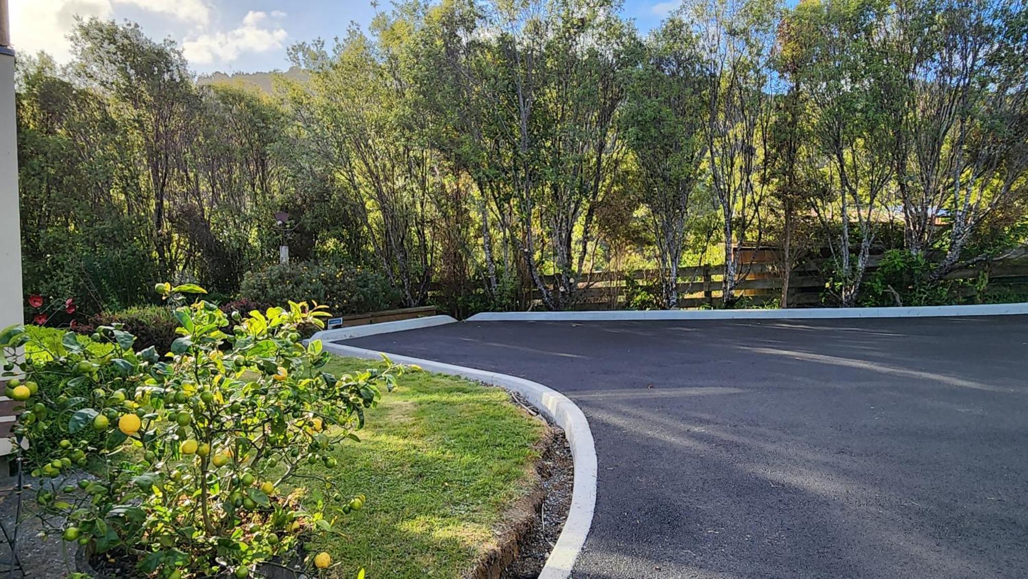 Hotel Boutique Art Retreat Upper Hutt Exterior foto